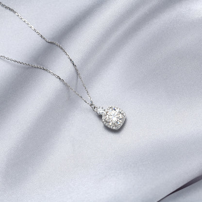 Eternal Glow | Halo Pendant Necklace